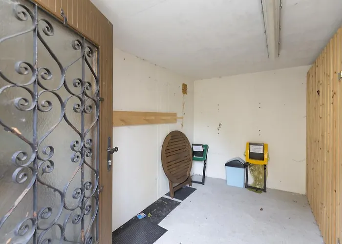 アパート Struber